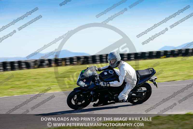 anglesey no limits trackday;anglesey photographs;anglesey trackday photographs;enduro digital images;event digital images;eventdigitalimages;no limits trackdays;peter wileman photography;racing digital images;trac mon;trackday digital images;trackday photos;ty croes